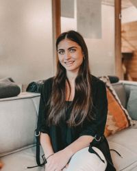 Luisa Bozorov